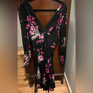 Trashy diva magenta floral 1940s long sleeved dress sz 6